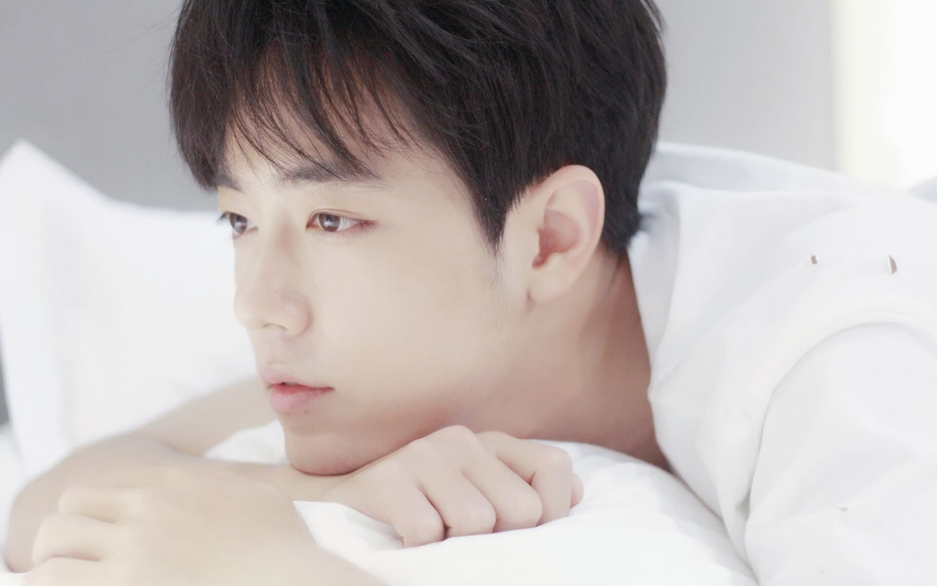 电竞赛事直播互动功能升级,粉丝参与度大幅提升,电竞游戏直播情况