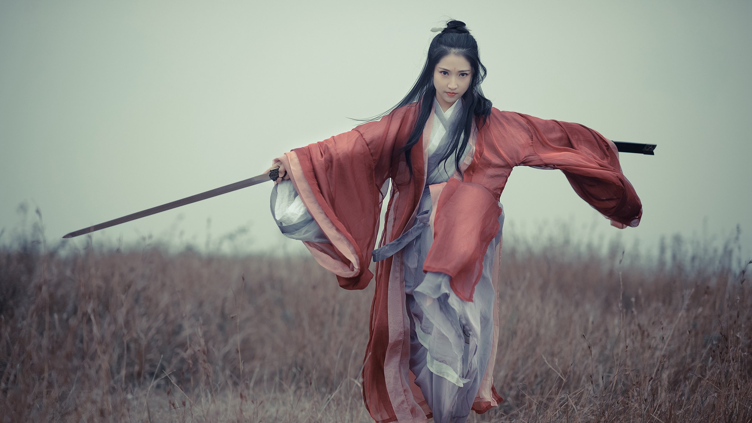 强势盘踞的劲旅，对手必须小心应对，强劲势头什么意思