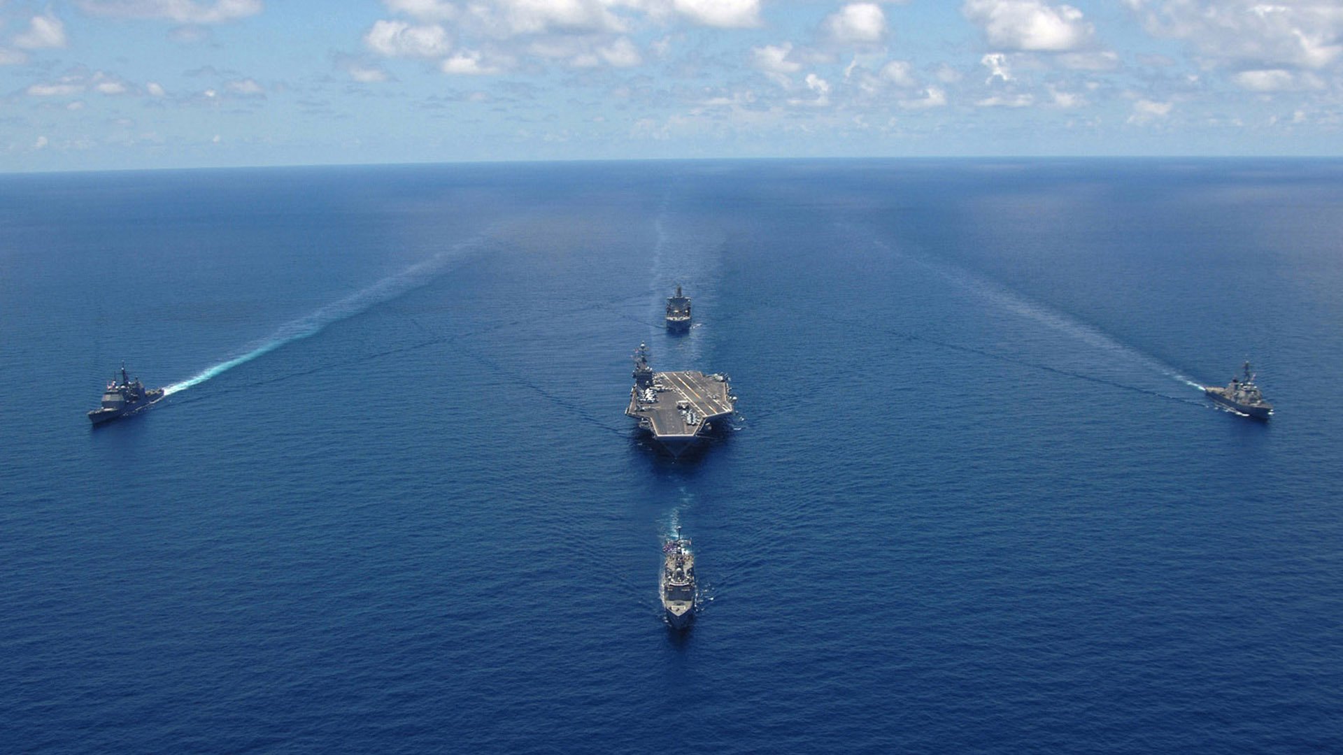 拜仁慕尼黑客场击败对手，延续不败纪录，拜仁慕尼黑客场球服